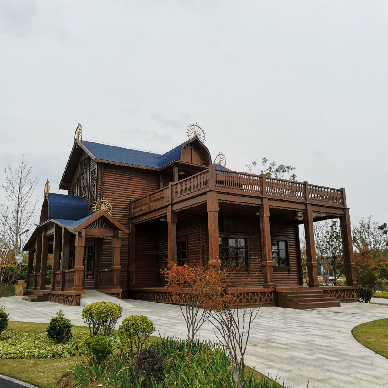 位于徐州园博园中部片区的黑龙江·黑河展园中,有一处我非常喜欢的