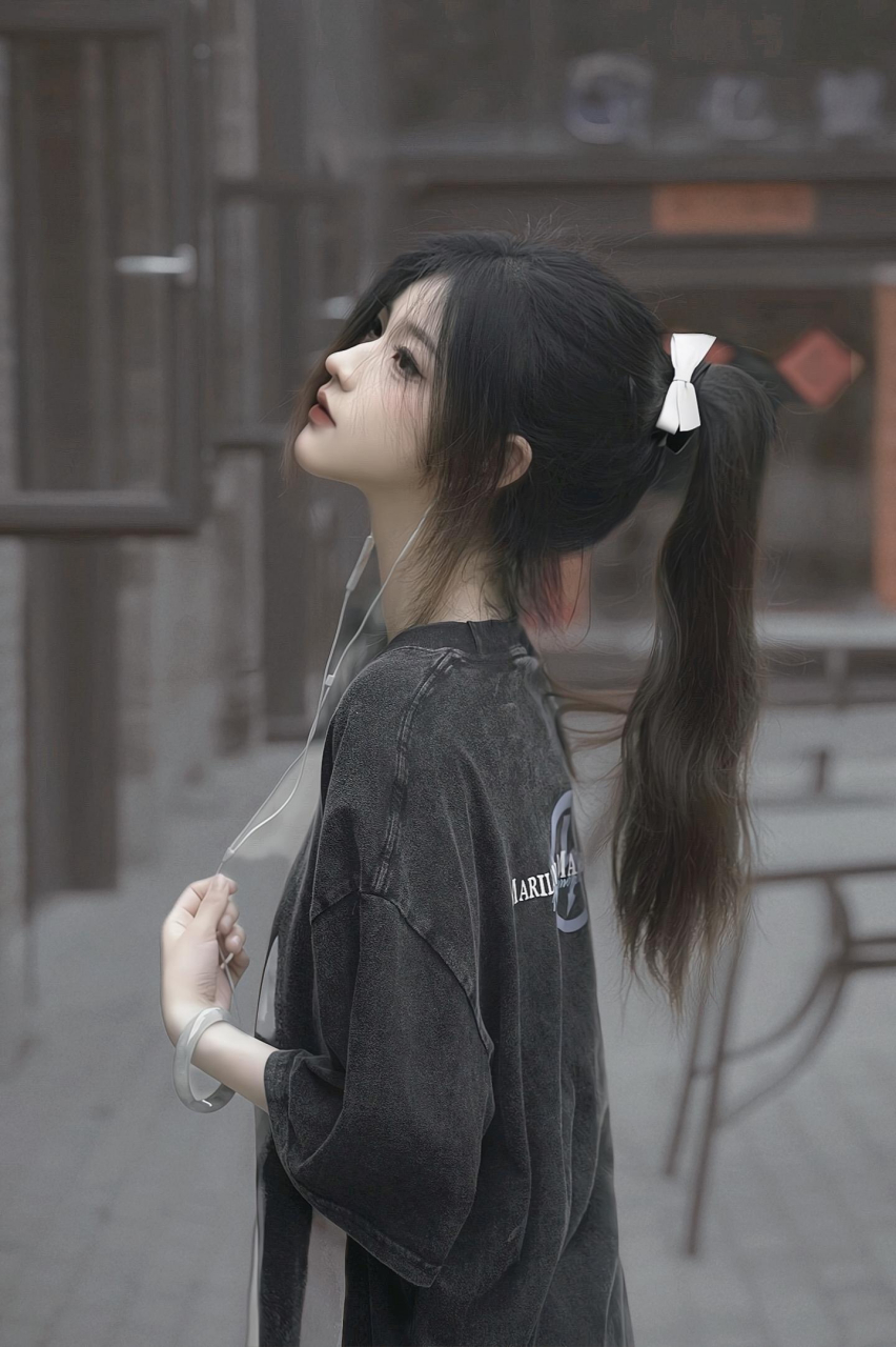 黑色长直发的高马尾女孩,是多少人青春中的秘密?