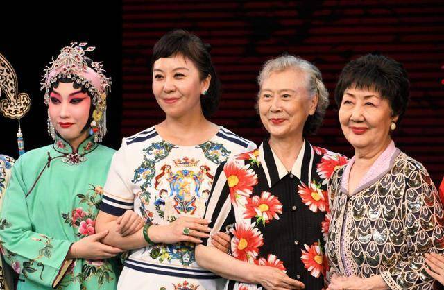 名家刘长瑜能够力挺样板戏重回舞台,她真将"铁梅"刻在了骨子里