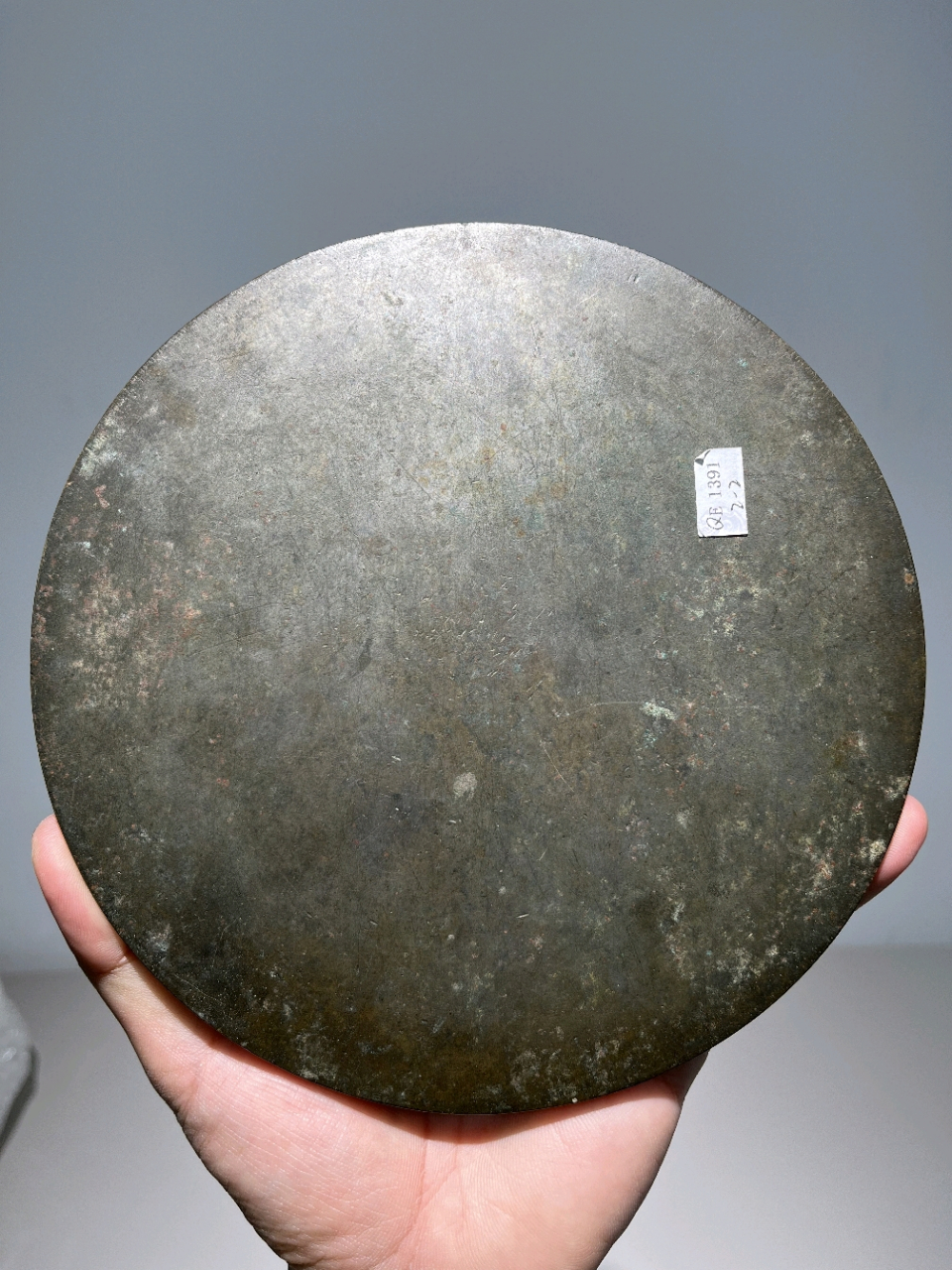 一件明代时期的五子登科铜镜,直径18.