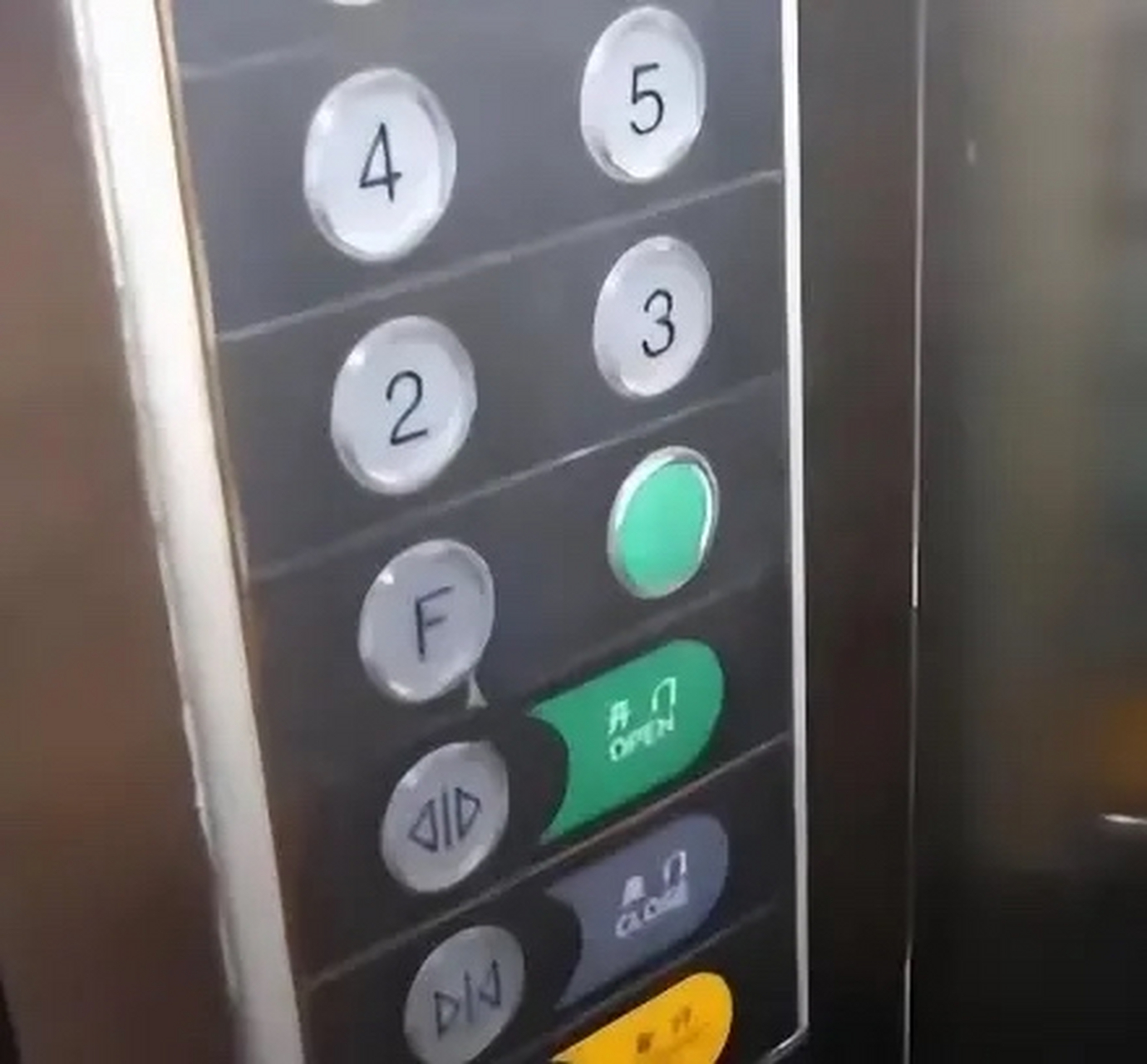 电梯外的按钮图解图片