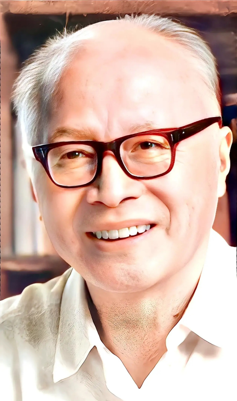 请为伟大的科学家王淦昌停留一秒[祈祷] 王淦昌是中国核物理学家,"