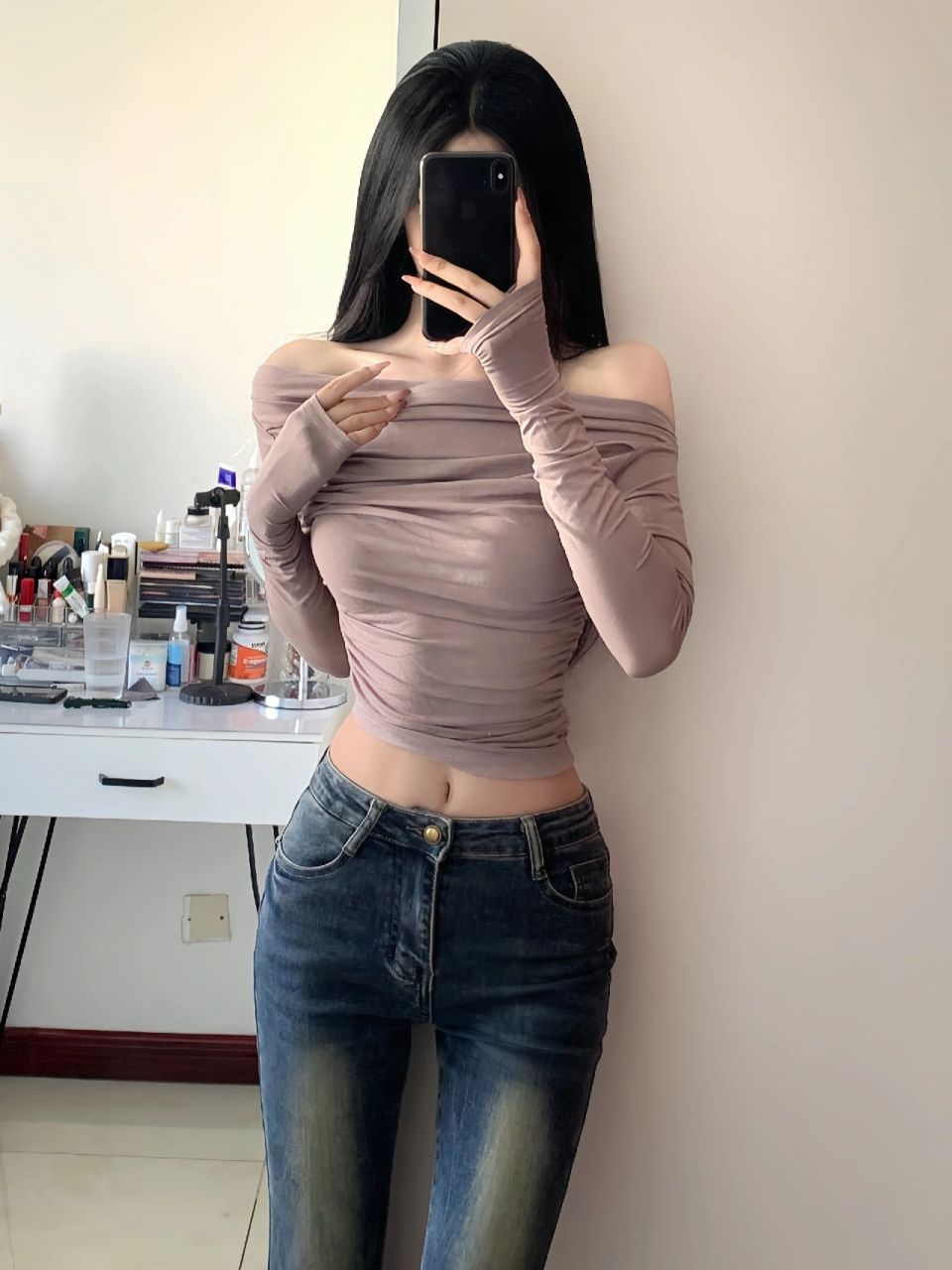 辣妹短上衣77微喇裤 太显身材啦 姐妹们 答应我不显身材的衣服咱不