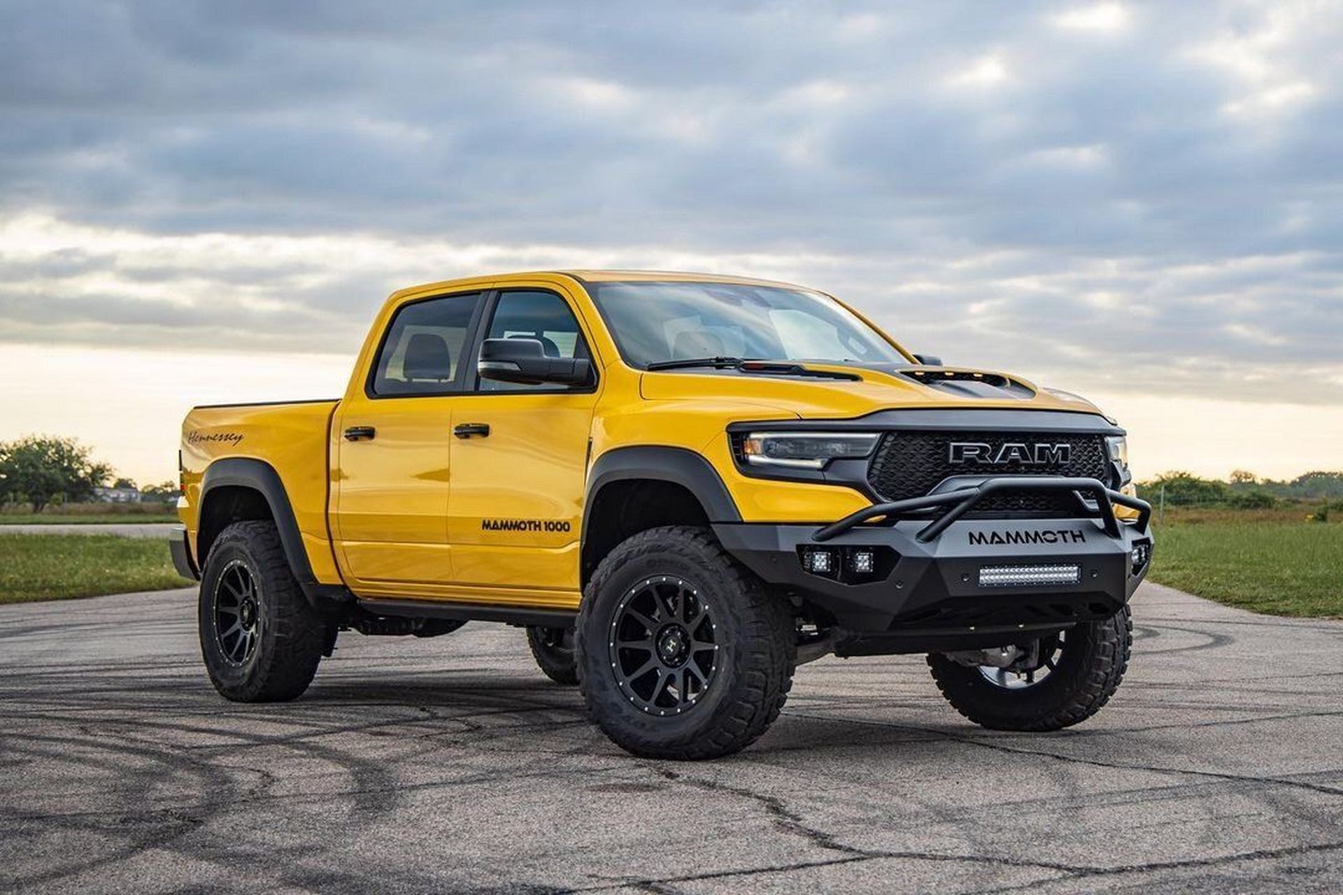 完美的车型,道奇霸王龙.#道奇霸王龙