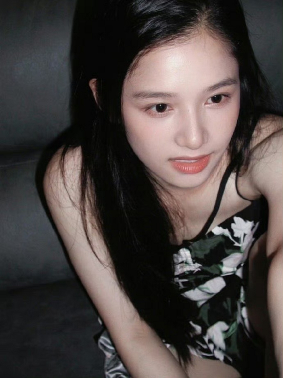 她真的好像那种邻家学习好,然后又温柔善良漂亮的姐姐啊#娱乐最前沿