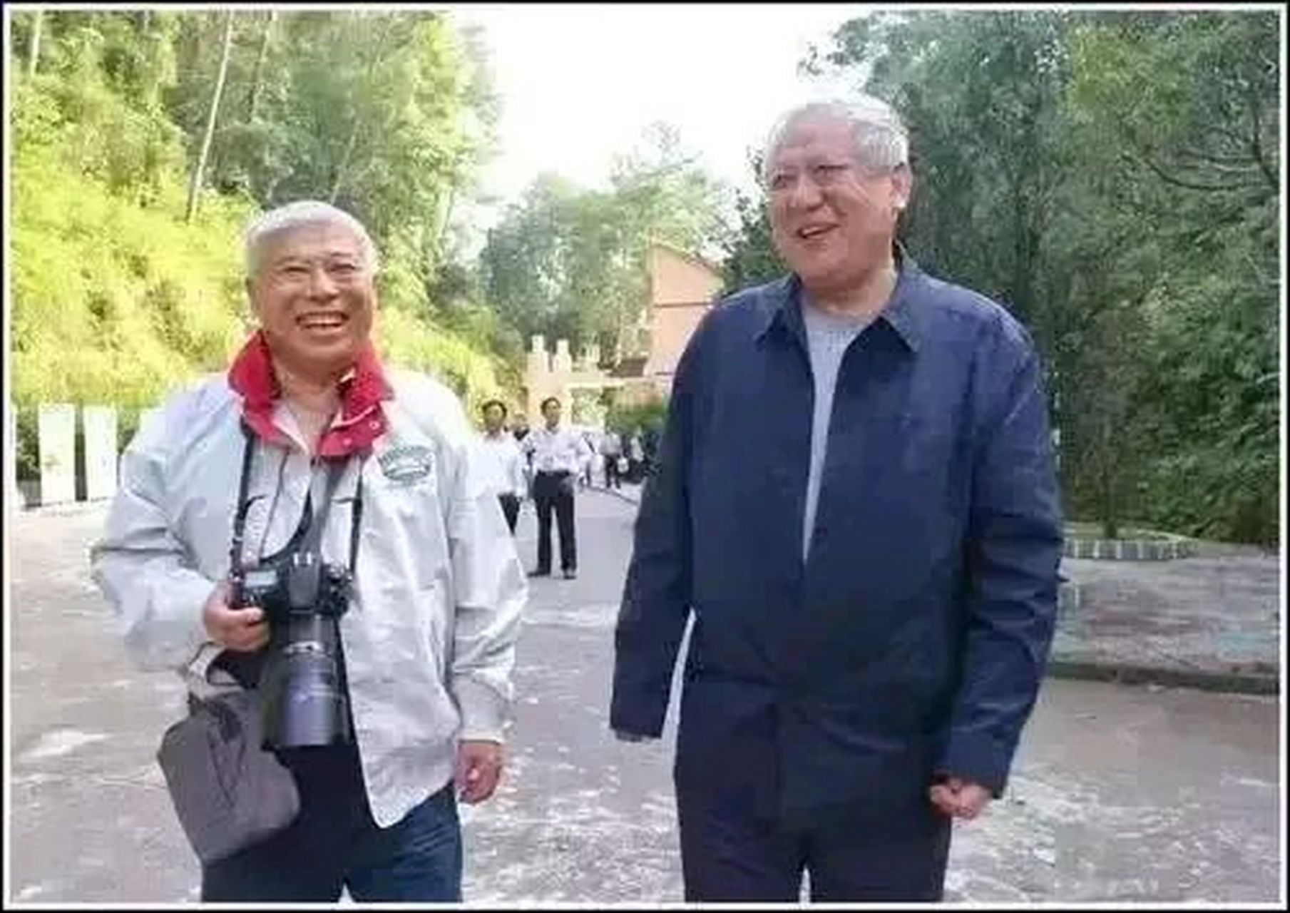 2007年,吴法宪的儿子吴新潮,邱会作的儿子邱路光在景区游玩时,拍下的