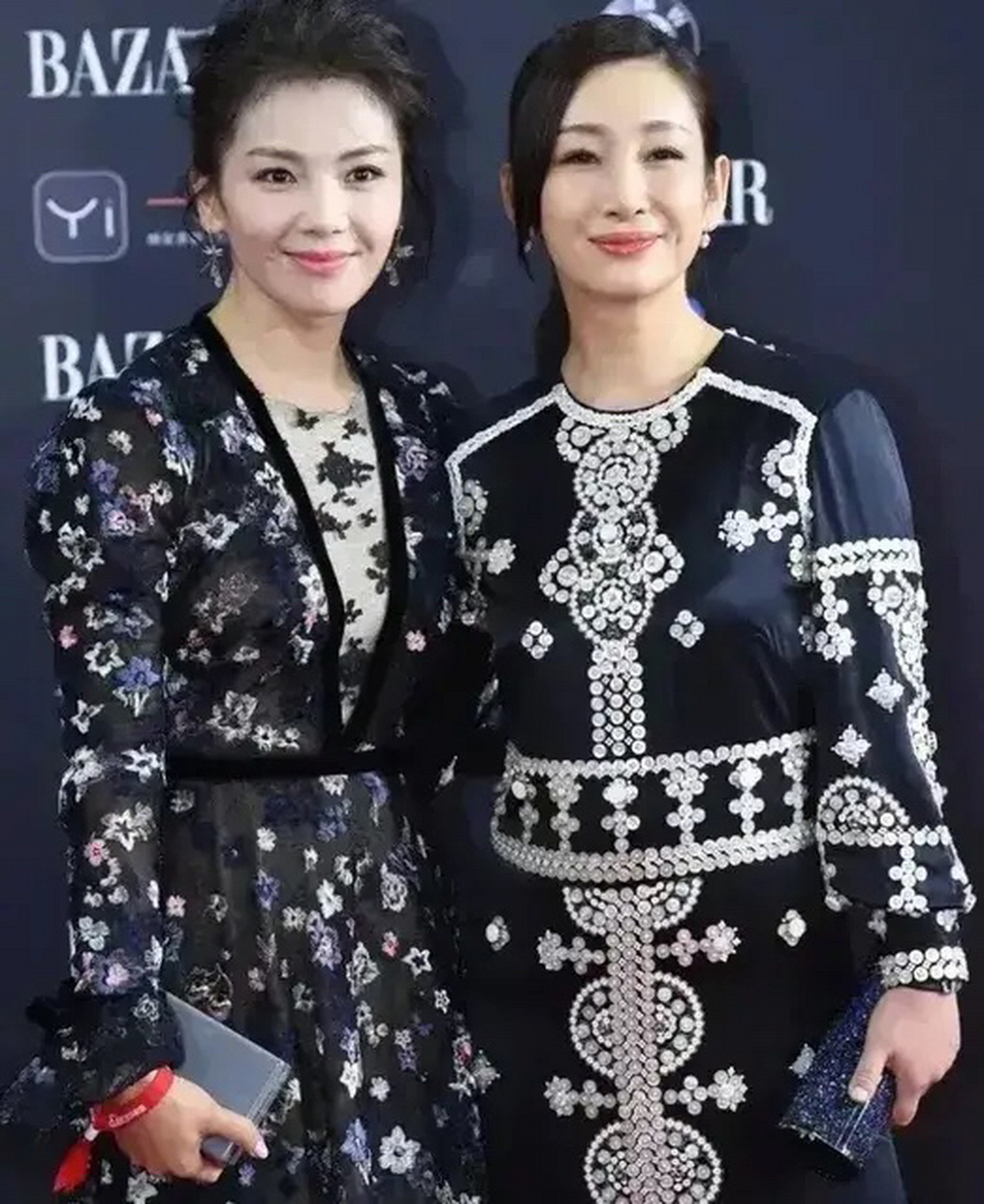大美女刘涛与秦海璐关系就那么好吗?