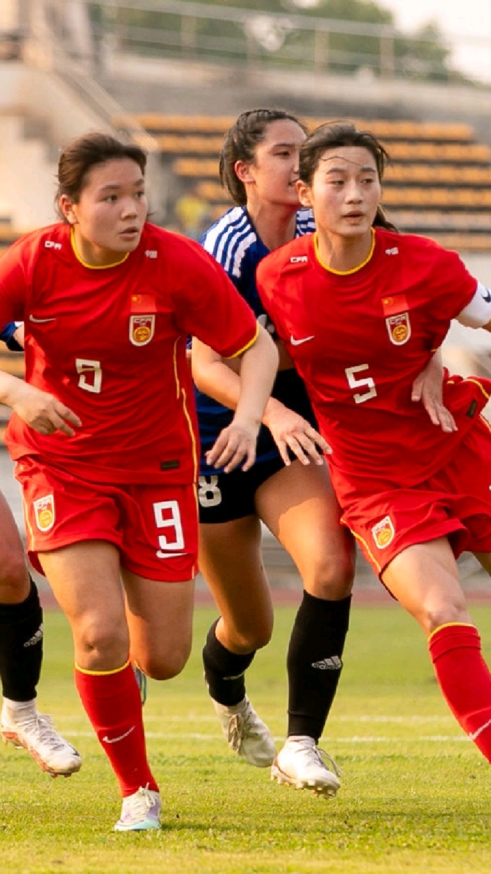 中国女足公布世界杯球衣