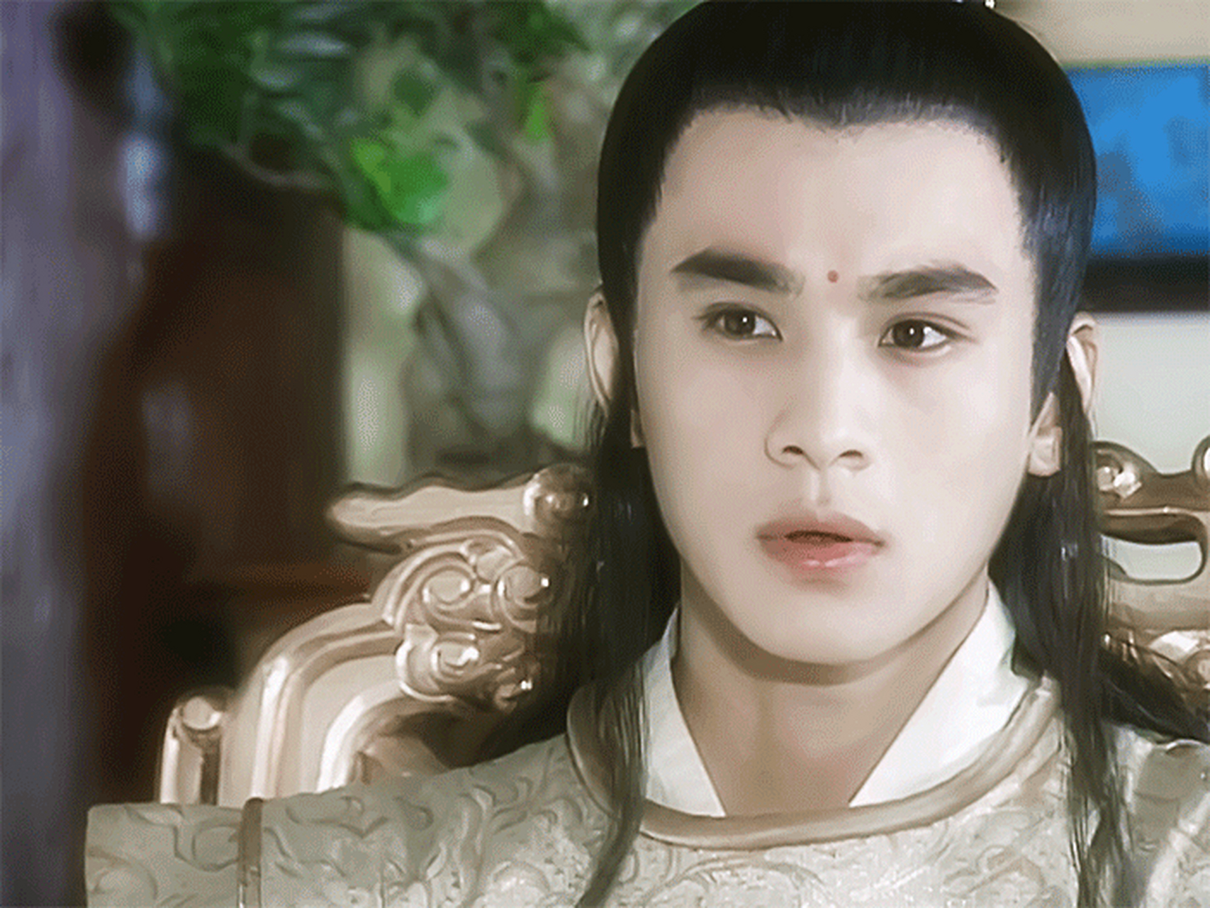 其实这个角色叫欧阳明日,不是欧阳明月