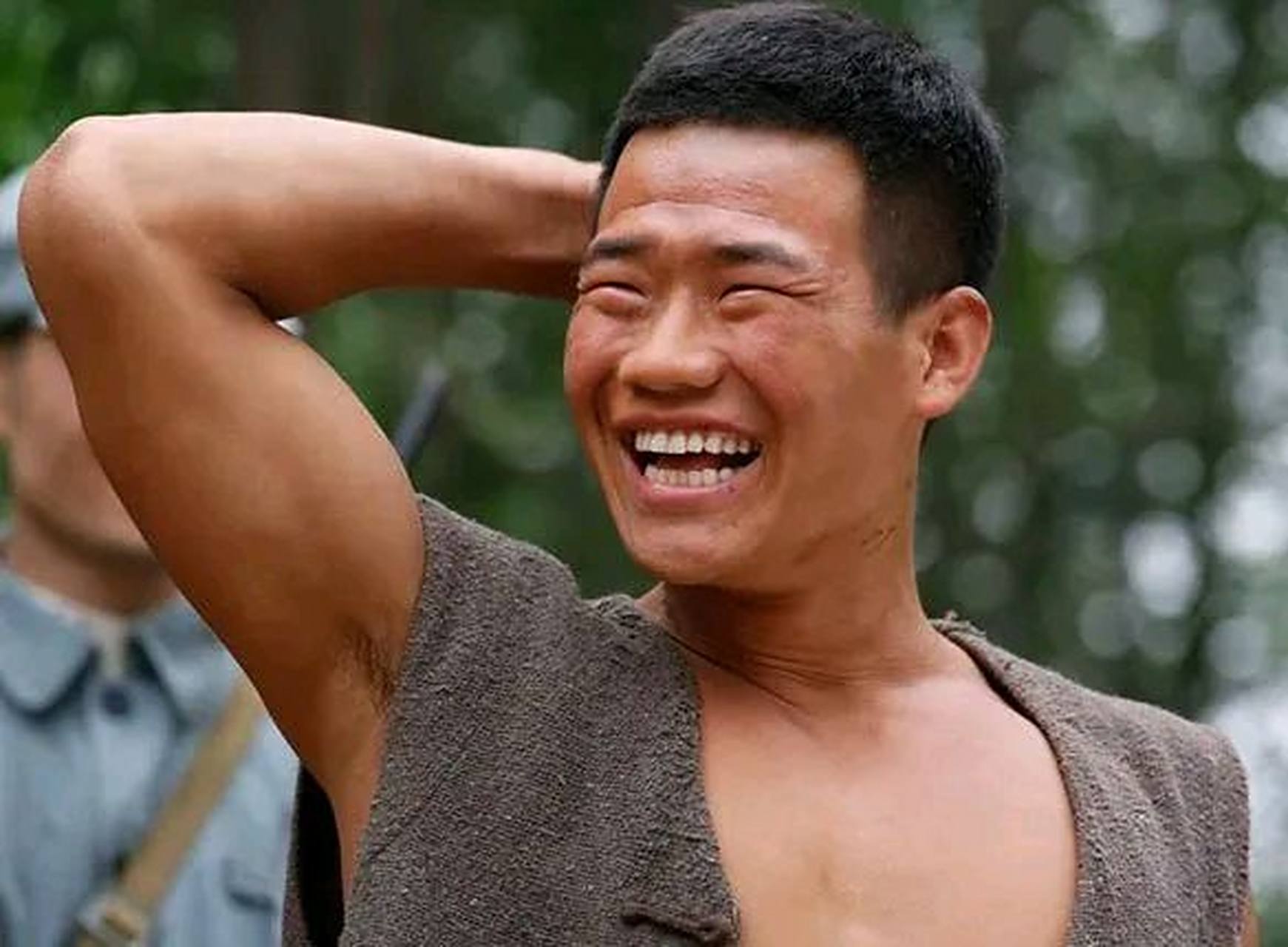 谢孟伟碰瓷王宝强,炒作没底线 谢孟伟喊话王宝强,说借