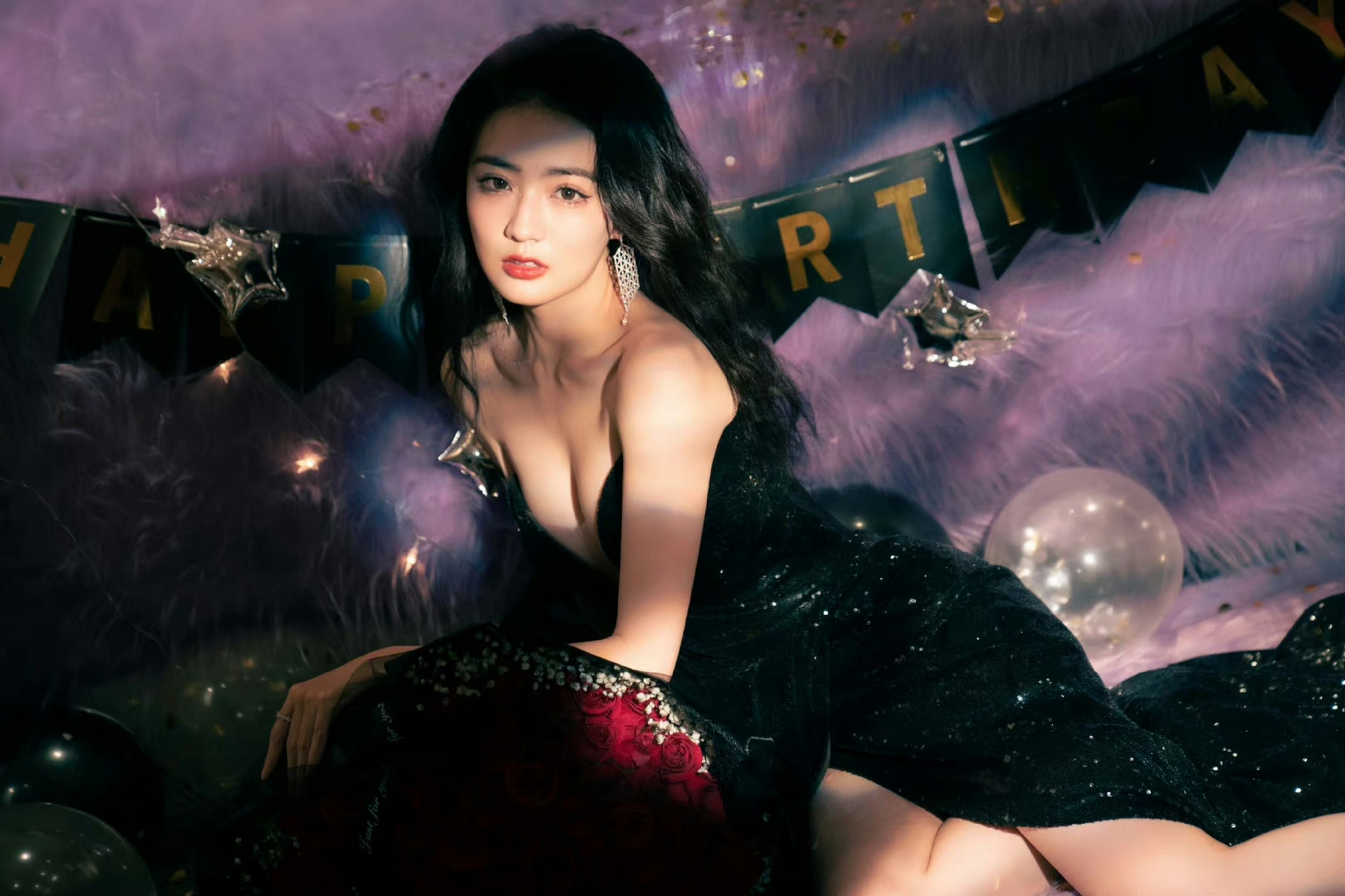 徐璐美照,性感迷人!#养眼美女