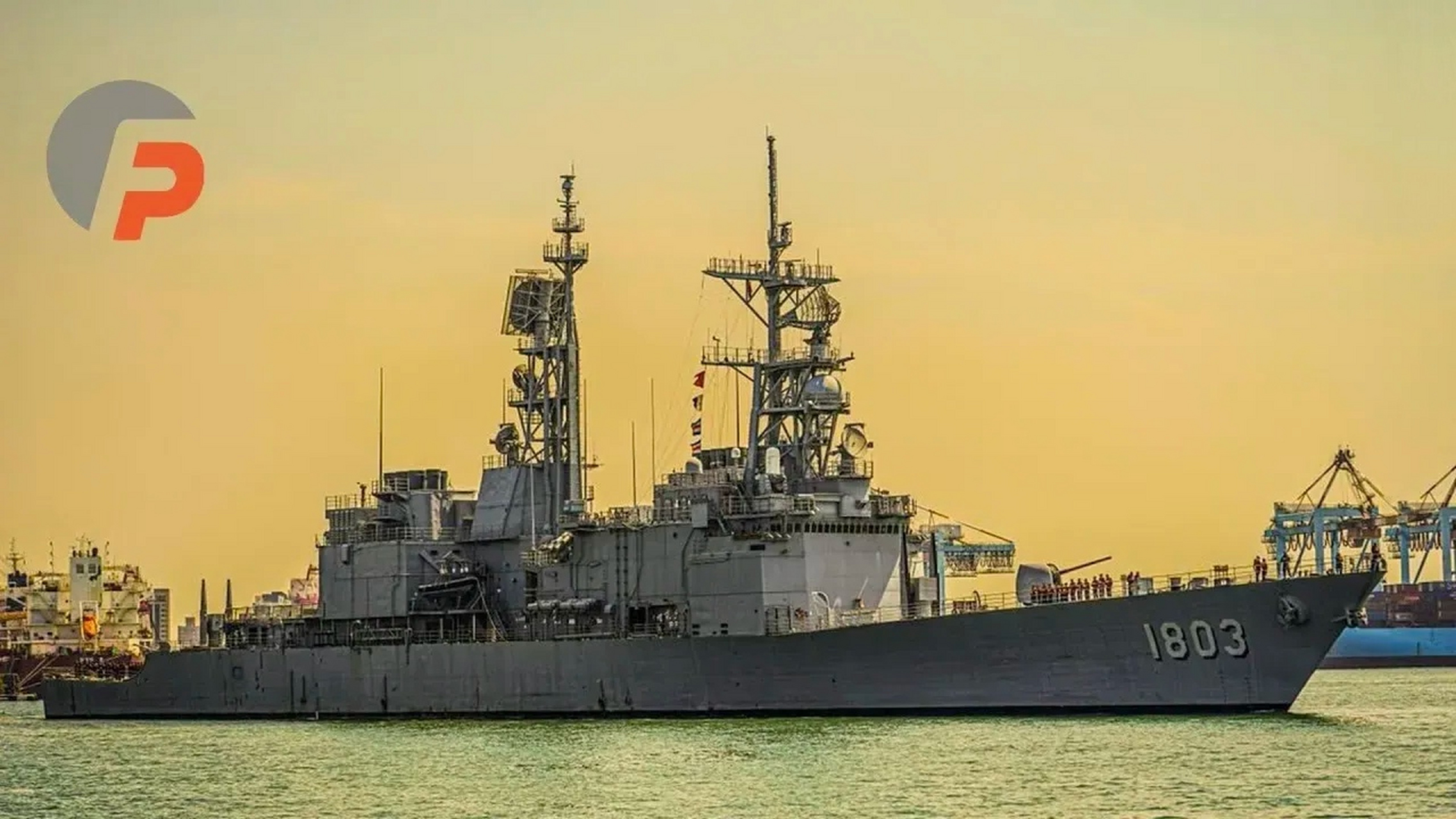 蛙蛙海军最强战舰"基隆"级驱逐舰,该级舰即美国海军"基德"级,本是美国