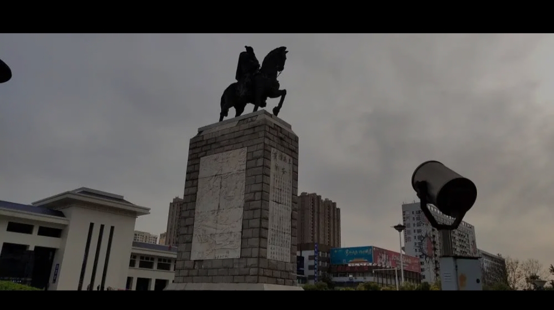 淮南火车站之淮南王刘安