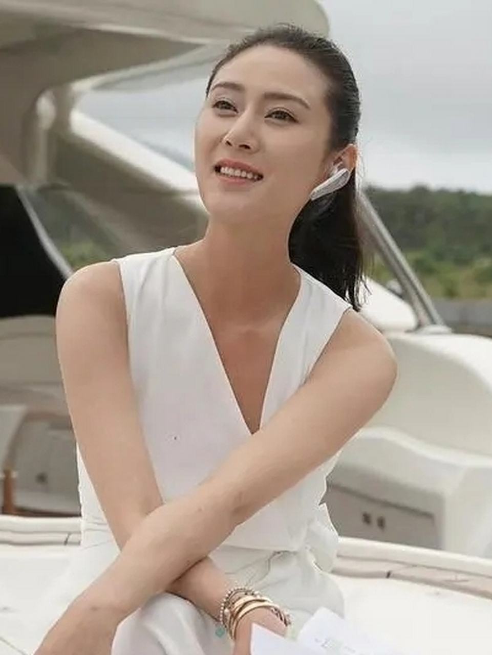 赵柯地影视演员,体操运动员,中国舞蹈家协会会员,潜力无限,长相古典