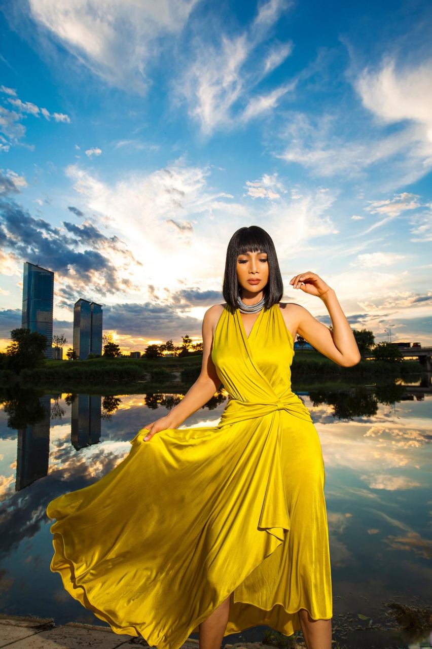 歌手张咪虽然癌症晚期,但依然不放弃美丽!  努力把自己活成一道光!