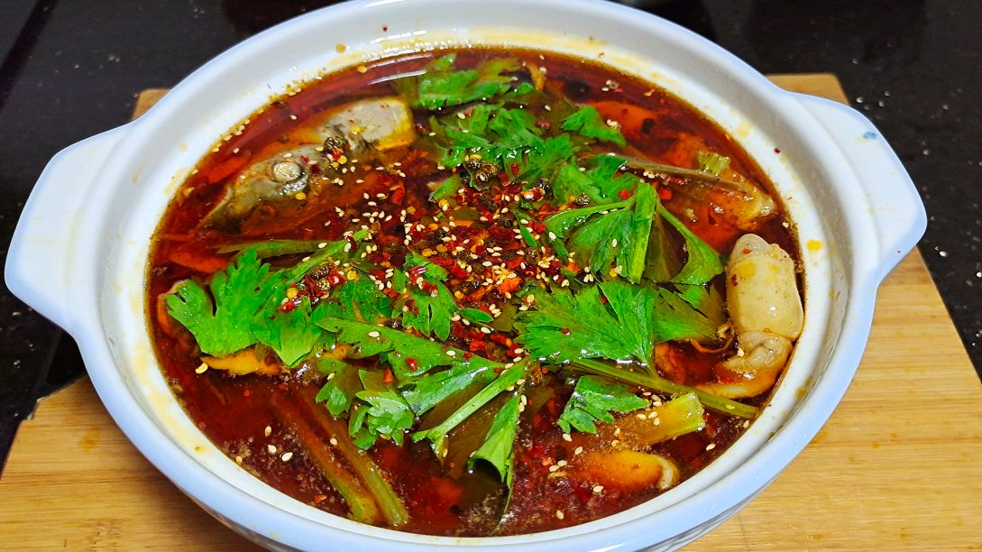 家常菜麻辣水煮鱼的做法,麻辣鲜香,真的好吃