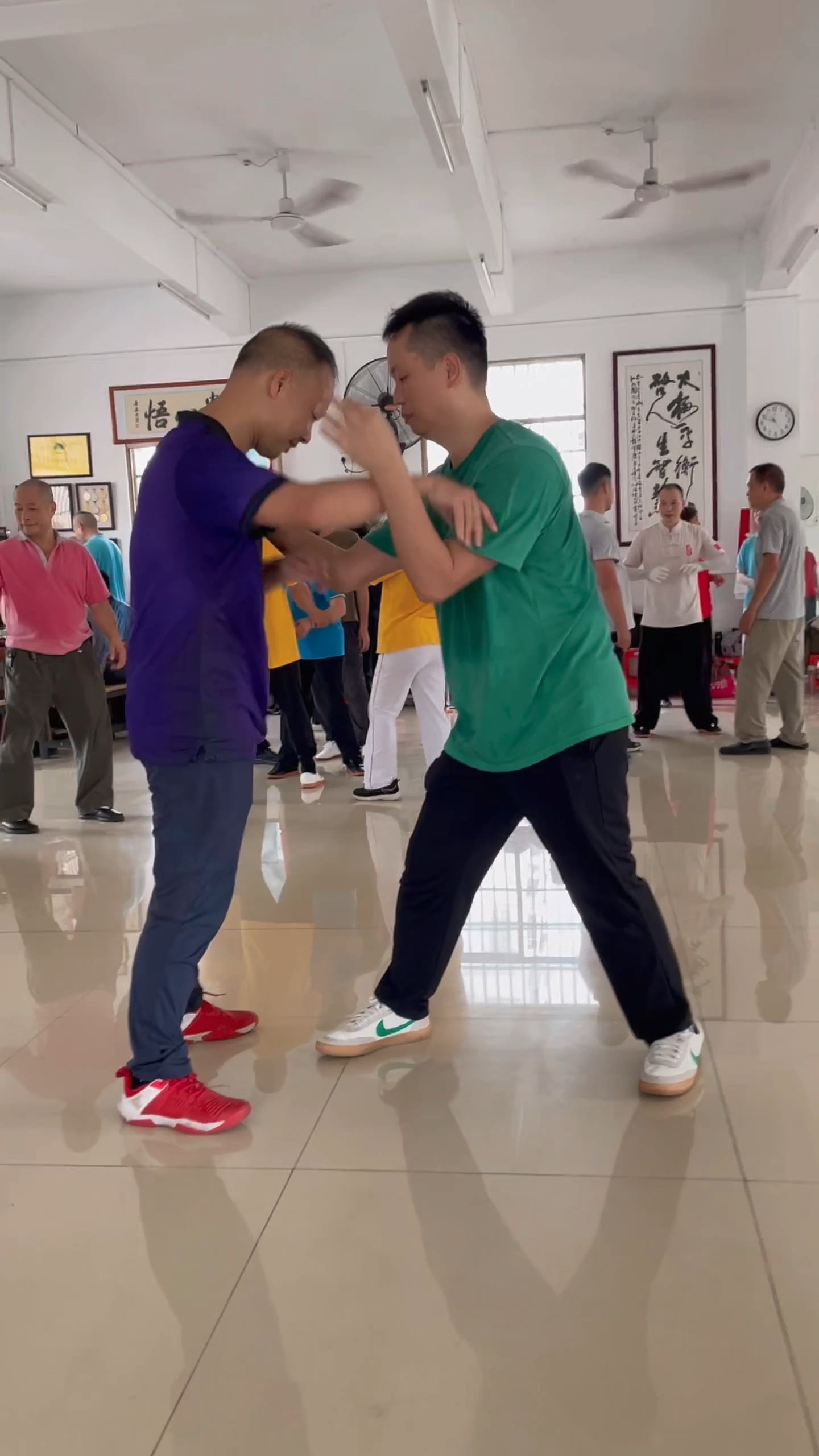 珠海李一帆与酒精哥推手交流!-度小视