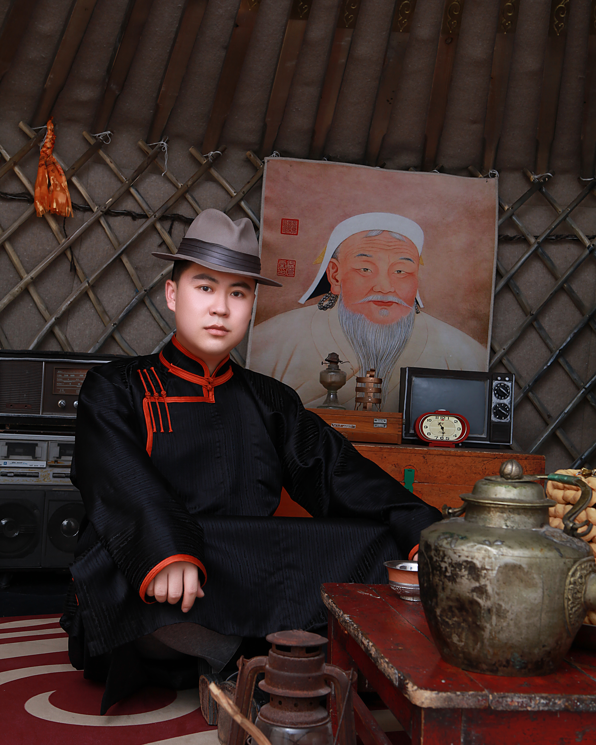 一名来自内蒙古锡林浩特正蓝旗金莲川草原上的九零后男孩