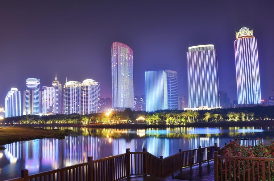 海口湾的夜景也这么美