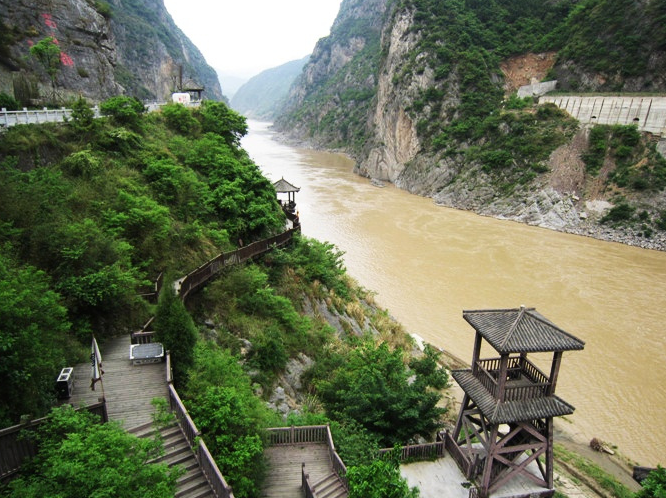 巴山蜀地图片