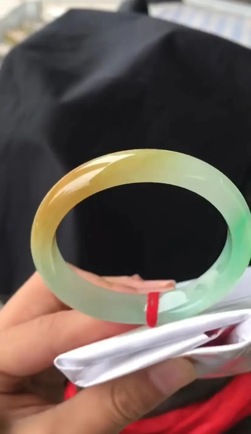 玉器文化;双色冰感翡翠手镯,冰黄冰绿感玉手镯分享