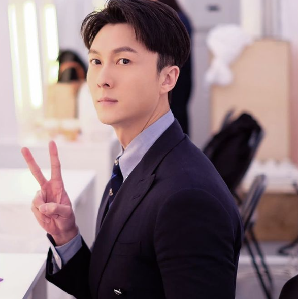 粉丝激动:终于有对不是离婚收场