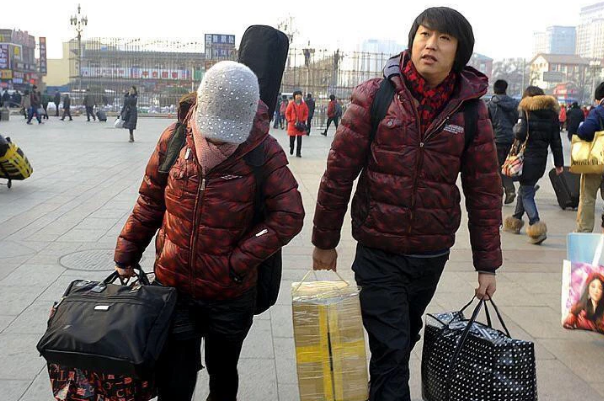 "北漂族"连年下滑,这说明了什么?京津冀打工人被谁赶走了?