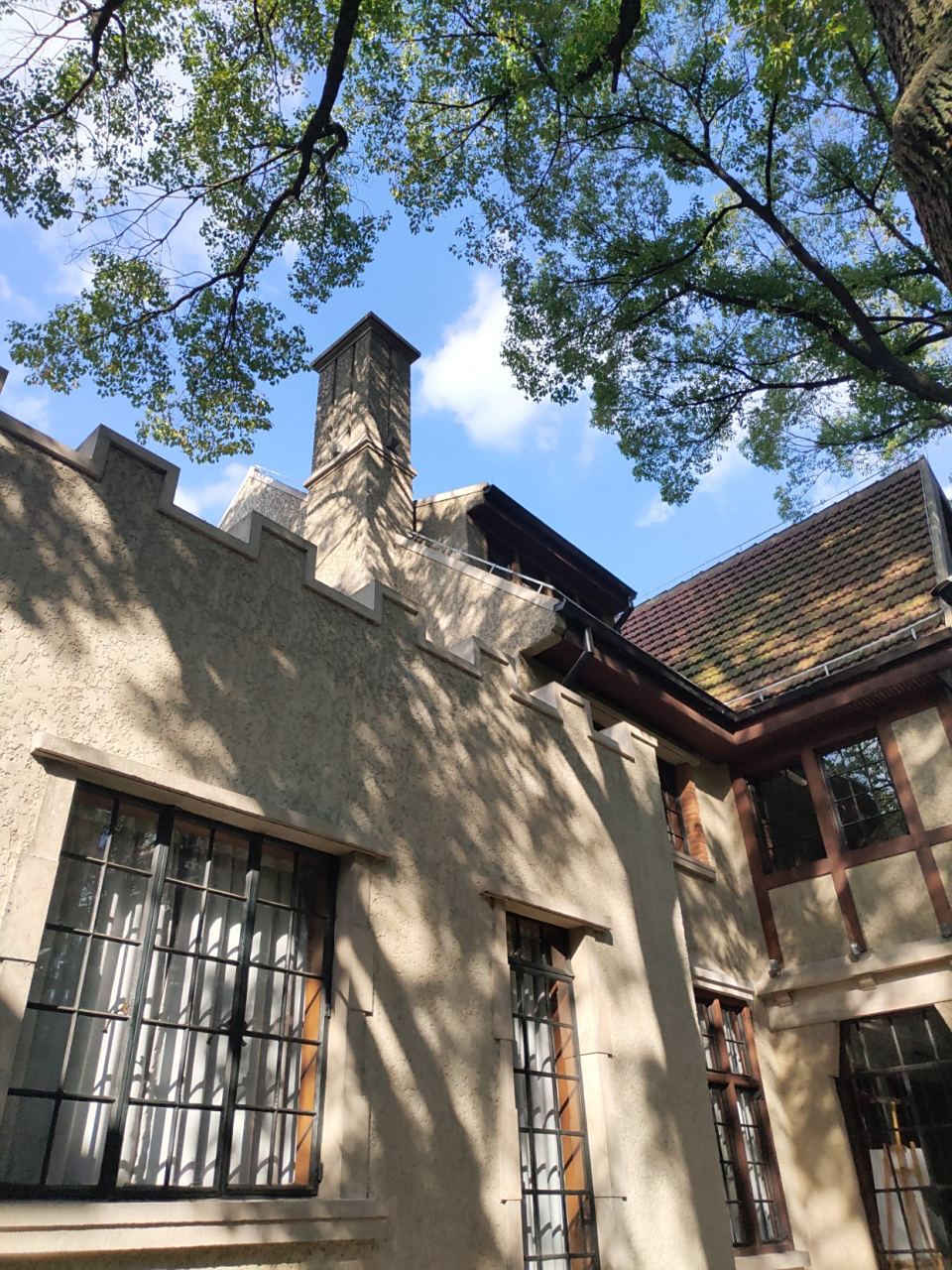 上海,夏衍故居.该故居无需门票,现场预约,即可免费进入参观.