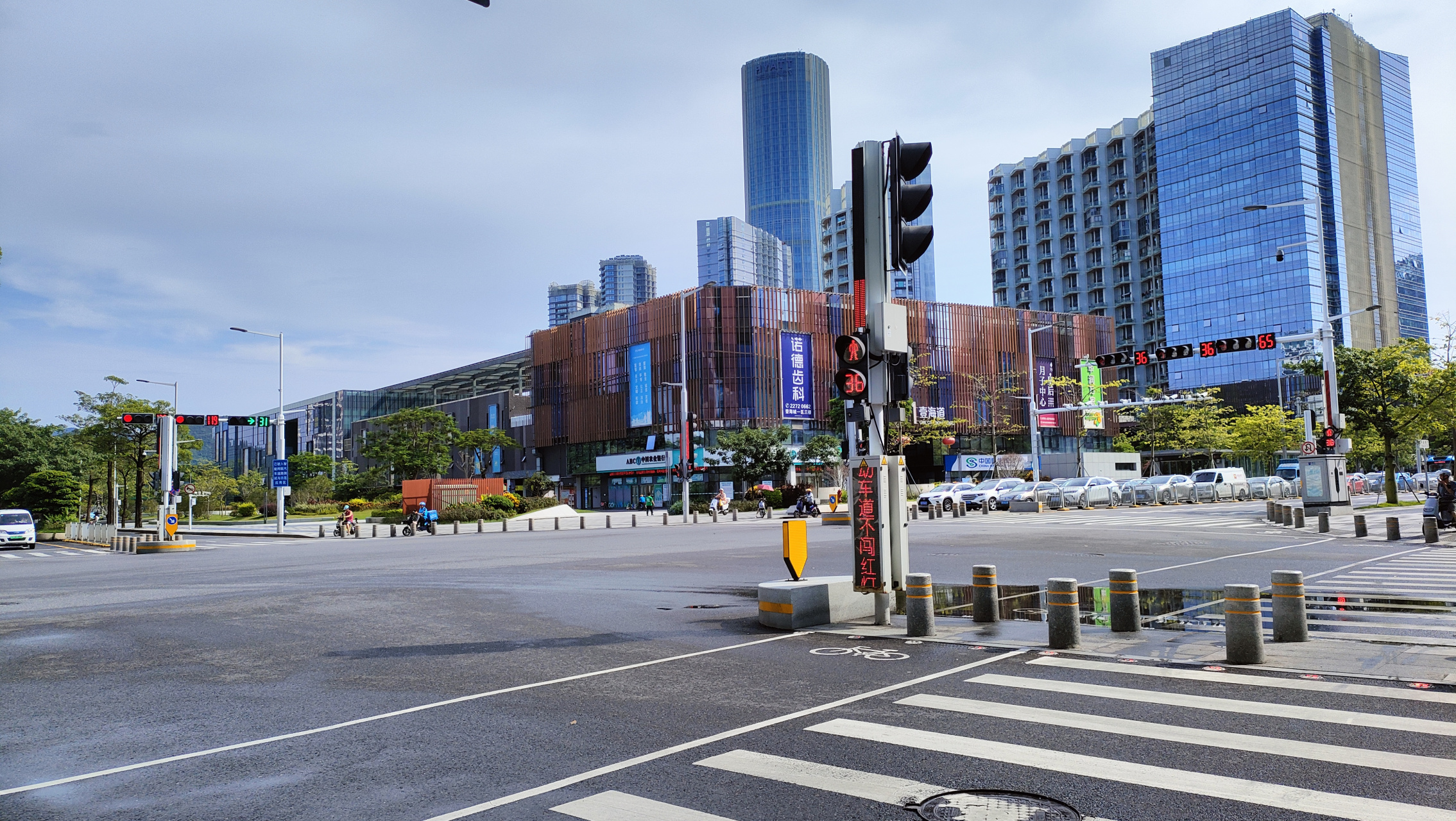 深圳沙头角保税区路口风光