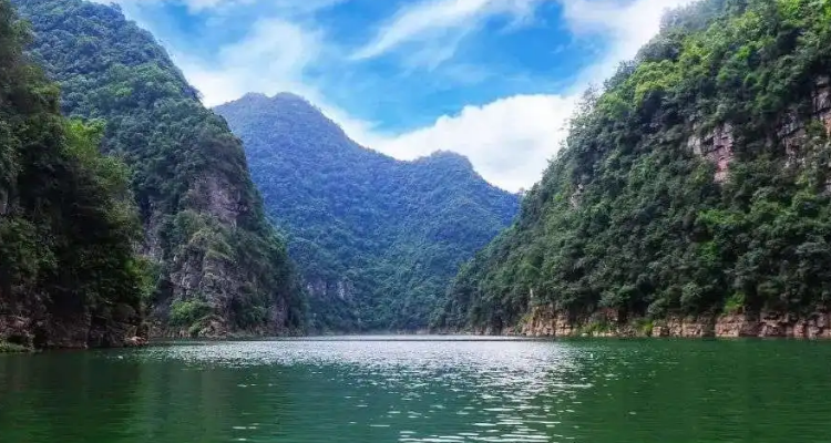 来宾附近旅游景点图片