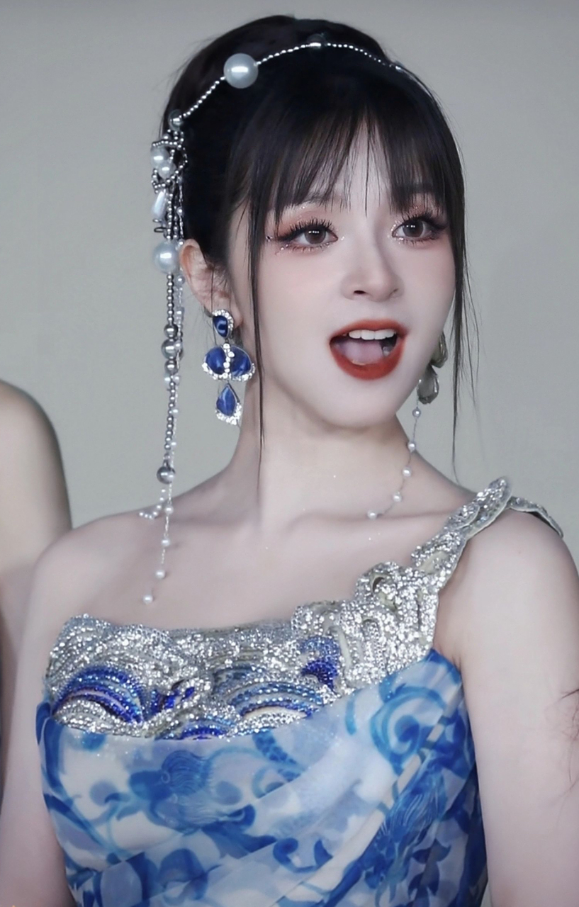 美依礼芽的中国风造型好好看啊#娱乐最前沿