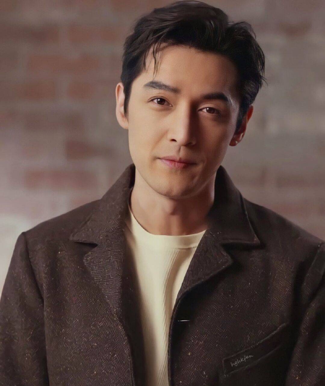 胡歌帅照,一定要幸福哦