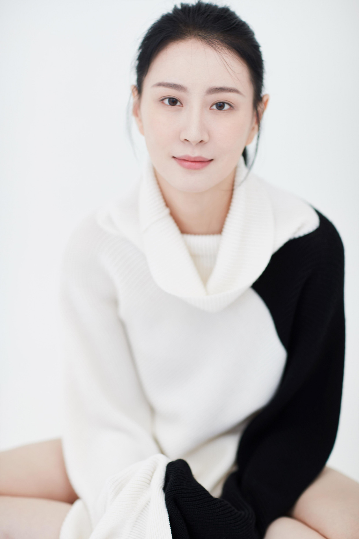 王乐君:像花一样美丽娇艳,温婉的气质让人过目不忘