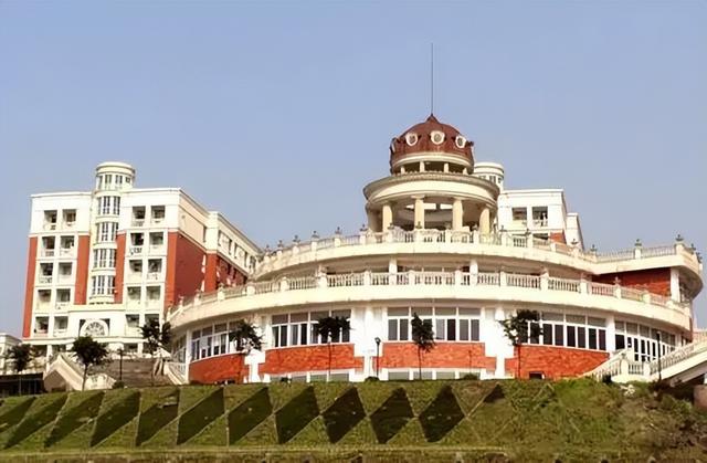 重庆初中哪家好?王牌顶流排行榜20强(下)