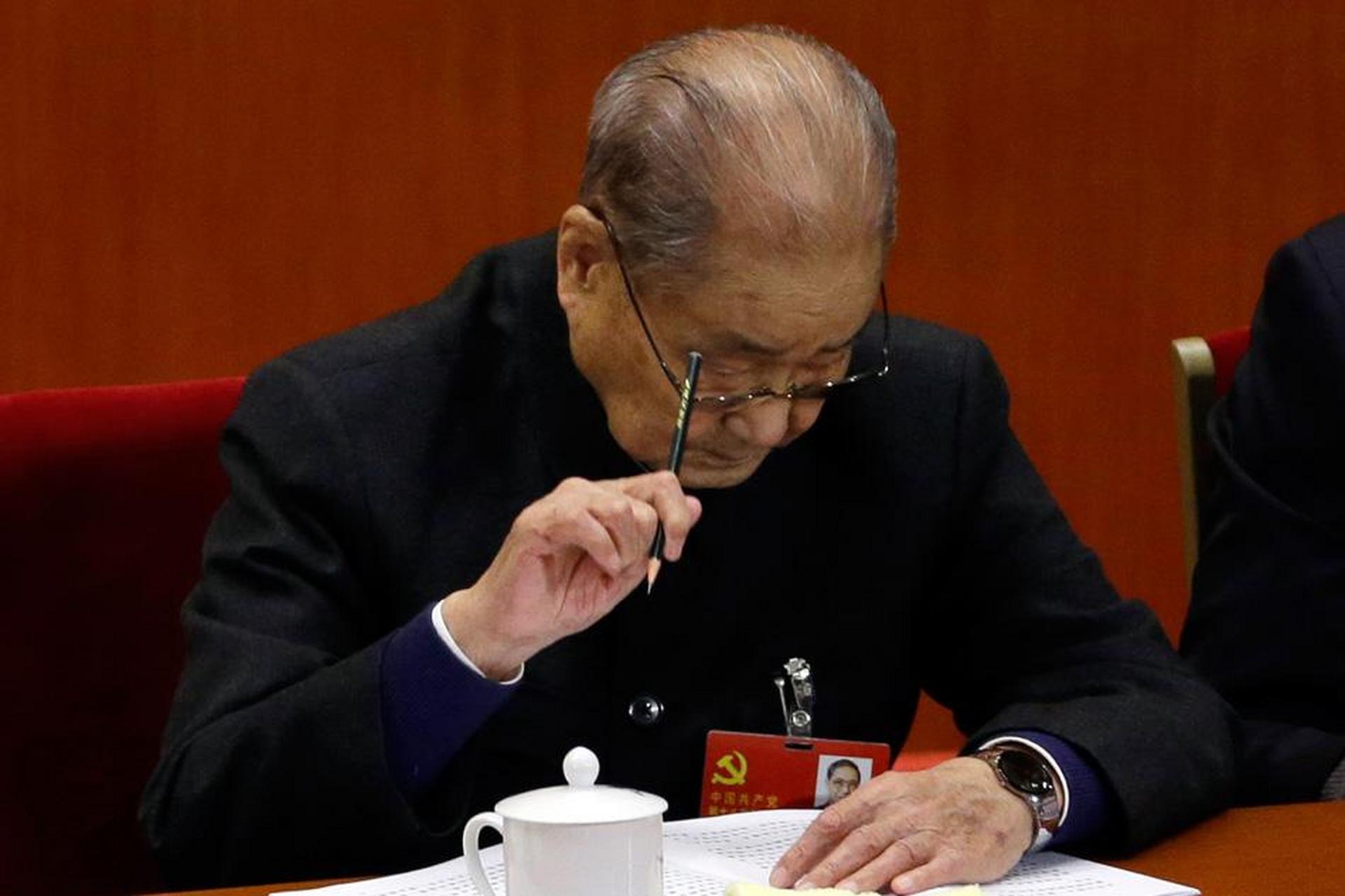 105岁老党员宋平,原名宋延平,清华大学化学系,1937年大三时改名宋平