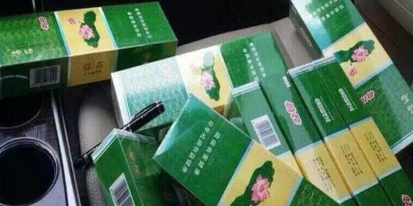 烟草界的最强"黑马—荷花香烟,你是否见过?