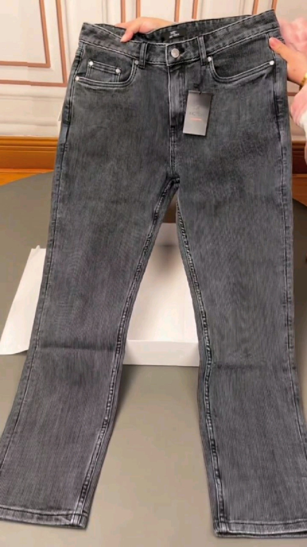 始祖鸟男士牛仔裤真百搭