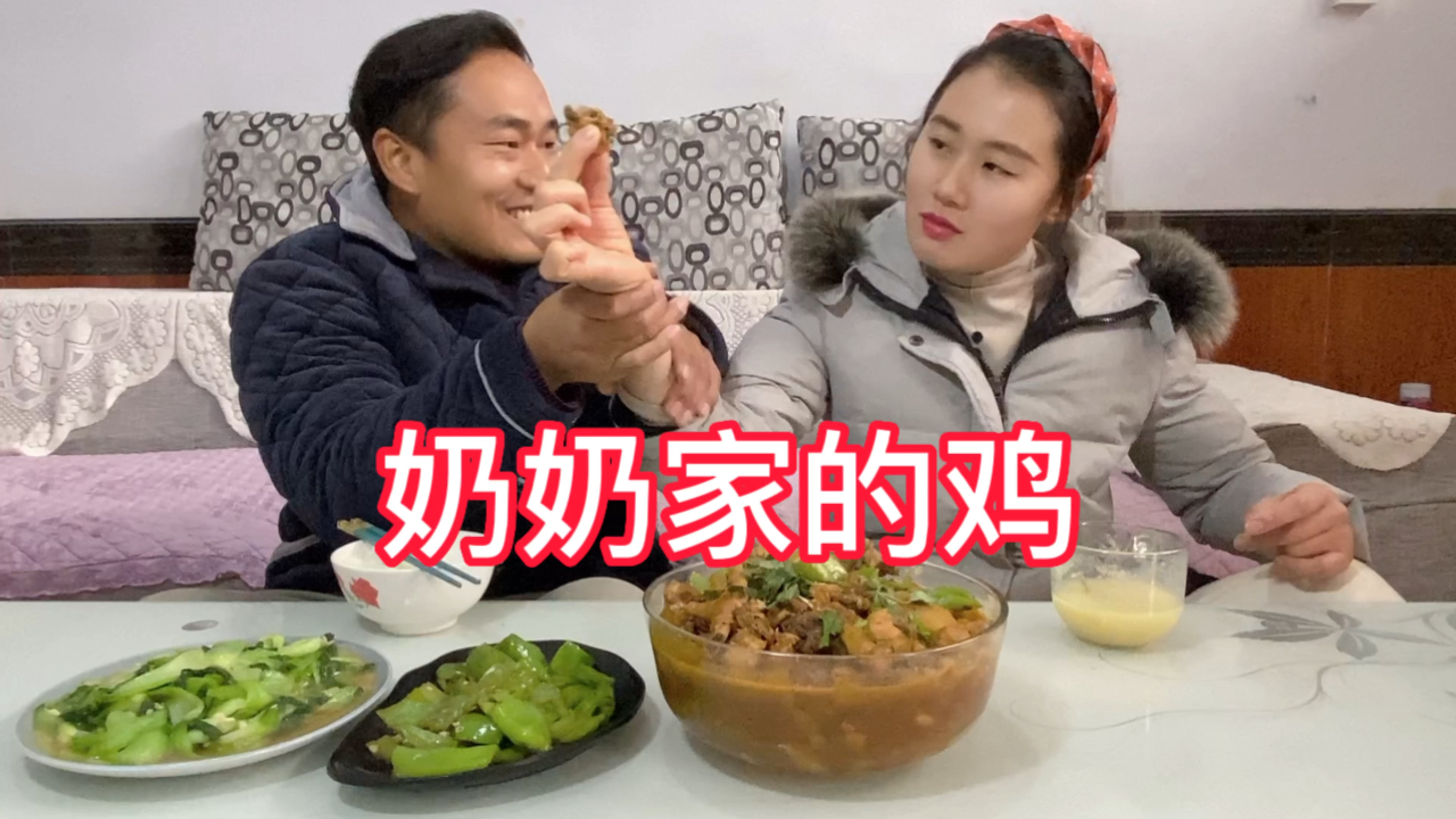 我在奶奶家鸡窝画只鸡,太逼真啦,奶奶竟然当真鸡啦