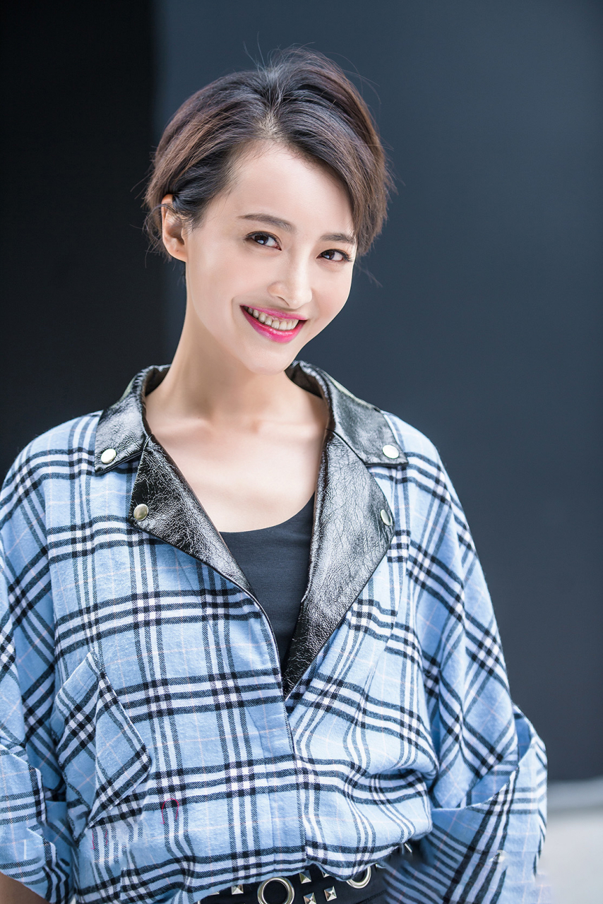 杨洋,1989年6月8日出生于江西省赣州市章贡区,中国内地女演员,歌手