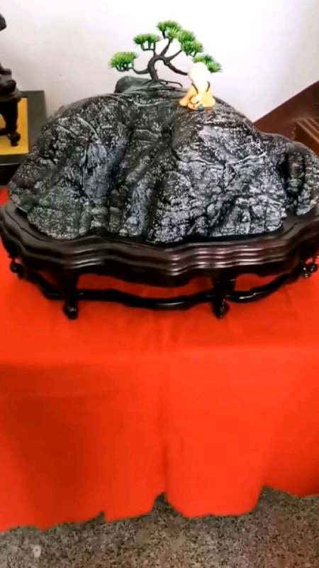 灵璧石大山山型圆润厚重,灵璧石禅石,20年以上老灵璧石原石值得收藏