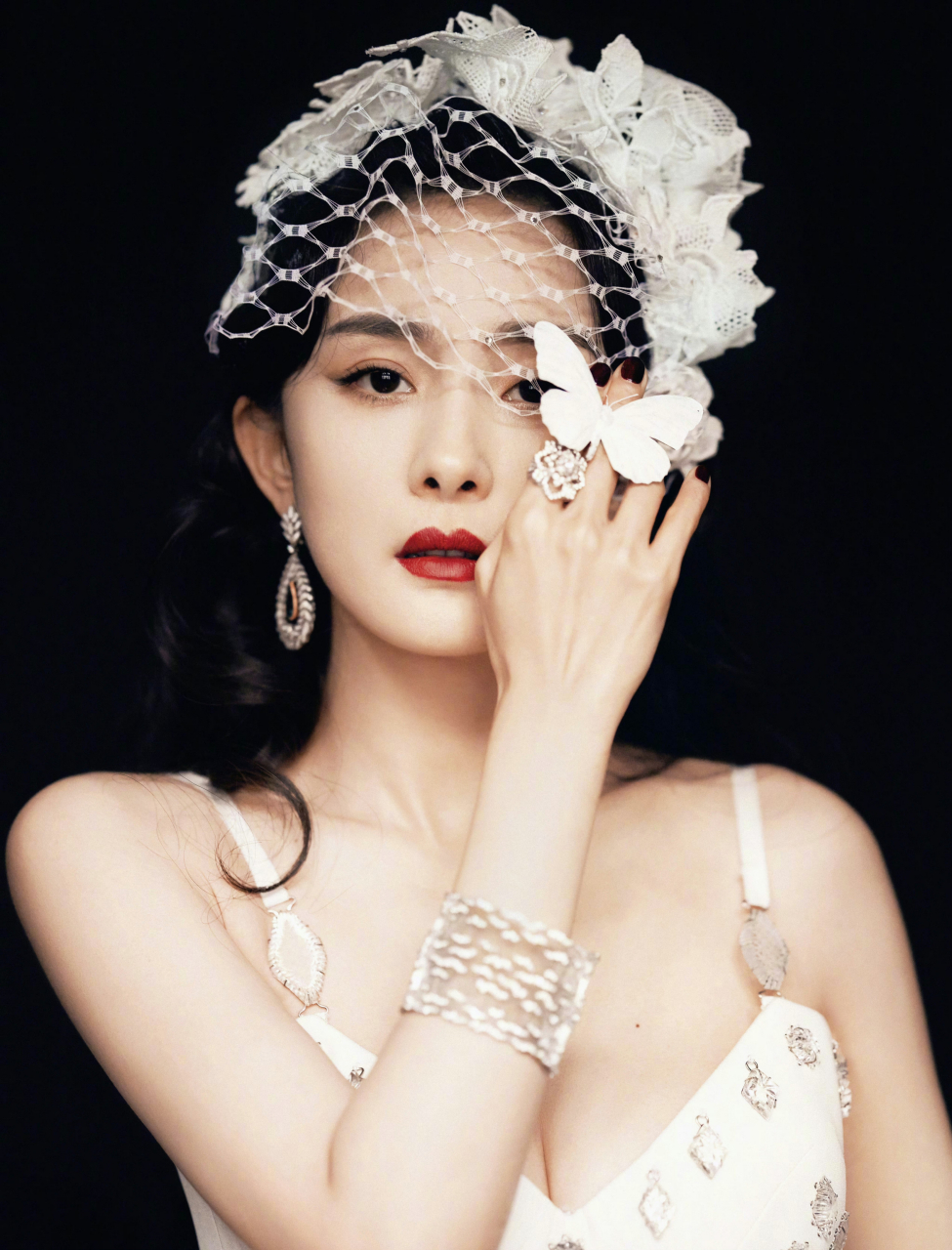 杨幂# 幂式穿搭,内娱顶流不是吹的好吧