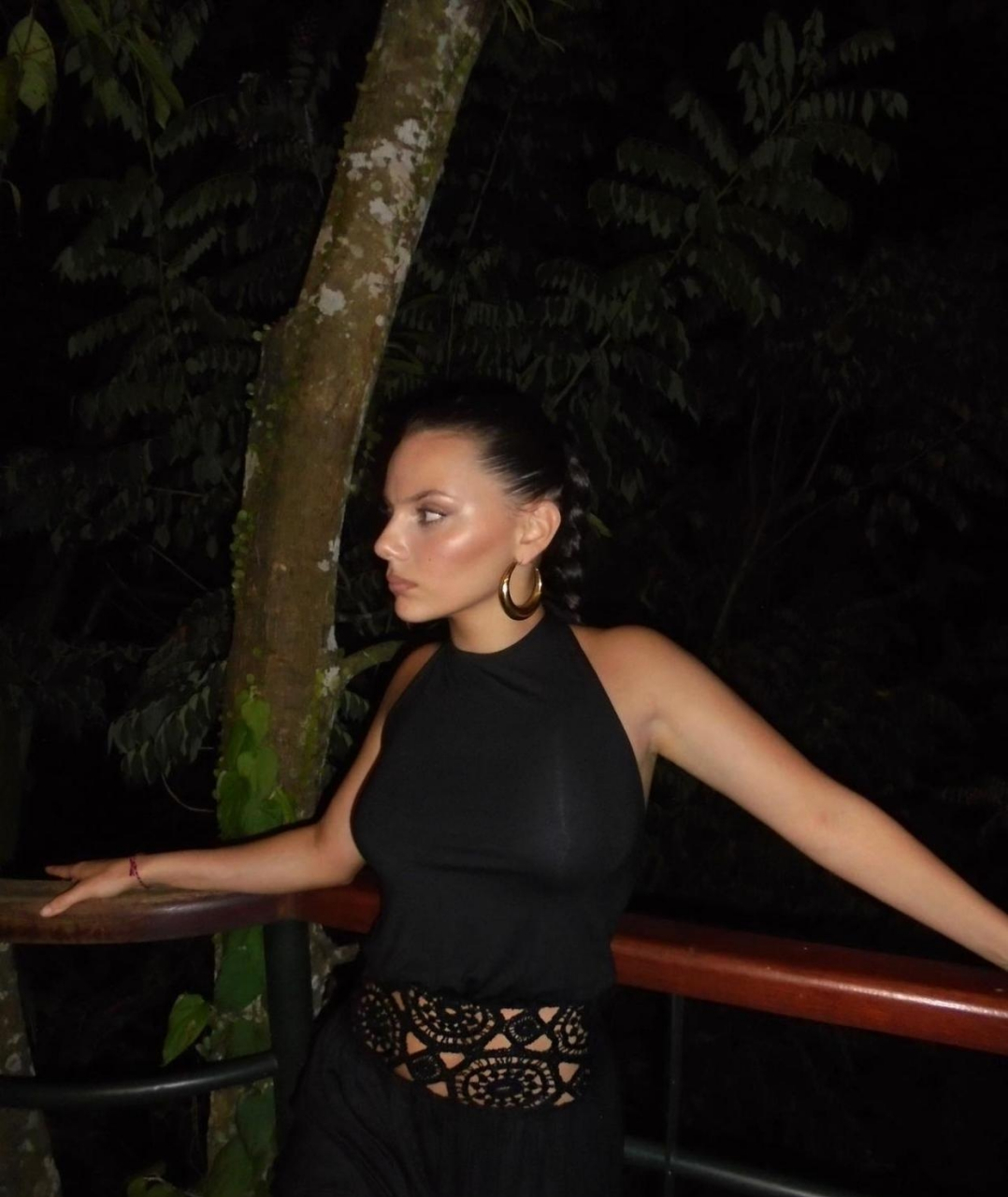 达芙妮·基恩是一位英国女演员,她于2005年出生在英国牛津,是一位非常