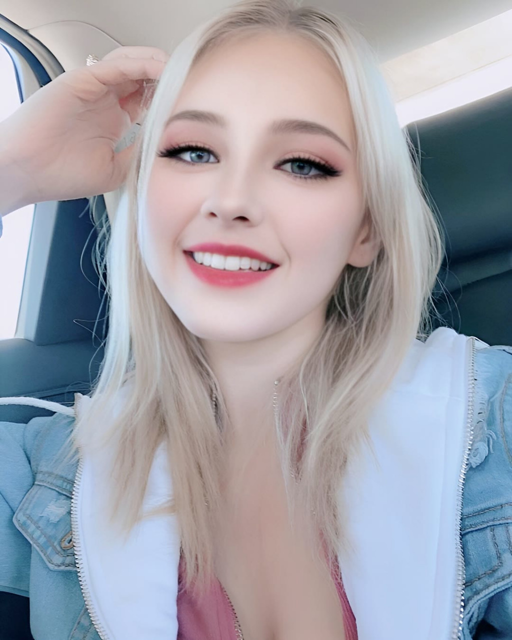 melodymarks,一个让北欧人自豪的00后美少女,被誉为每2700万人中才出