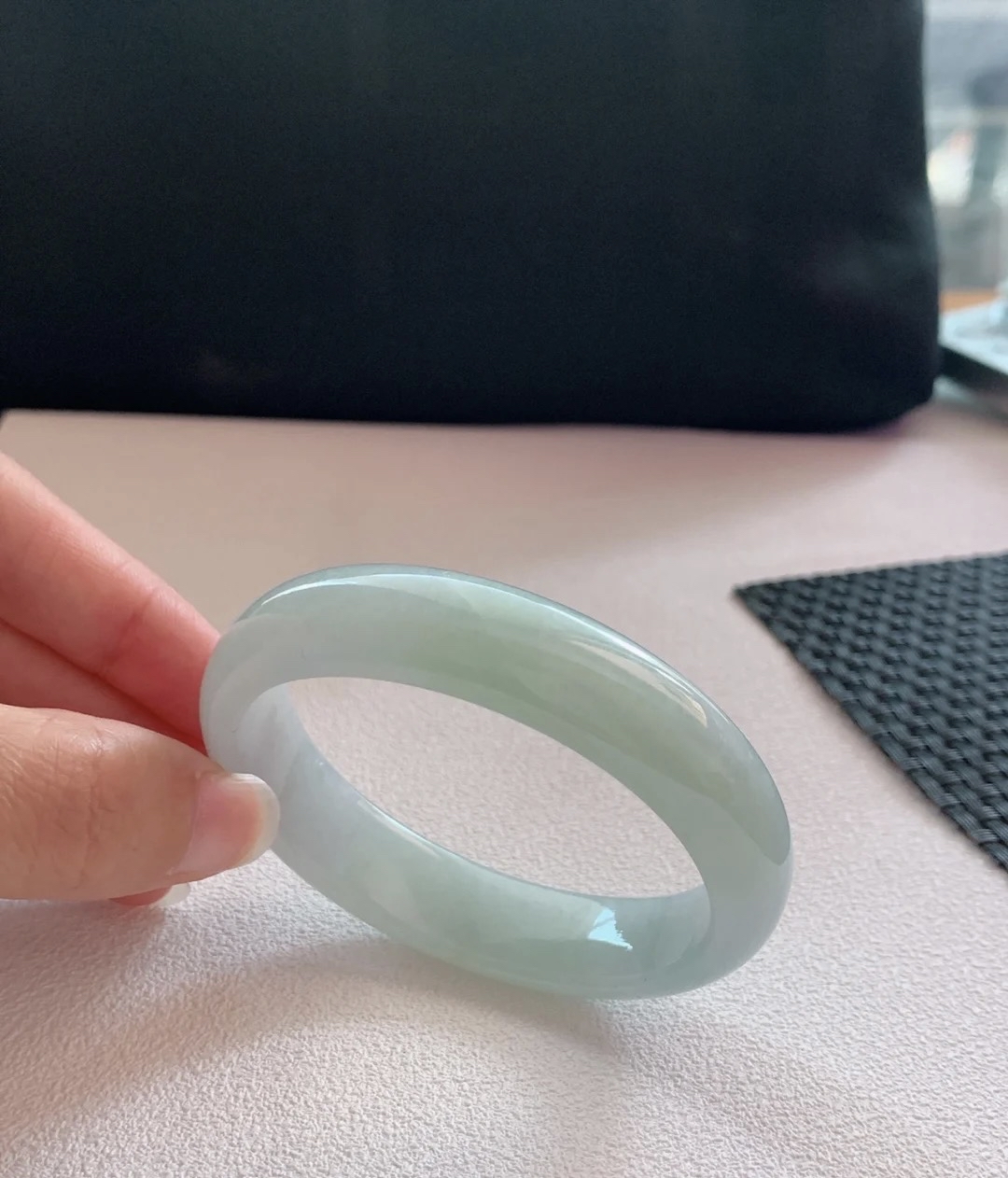 糯冰晴底翡翠手镯