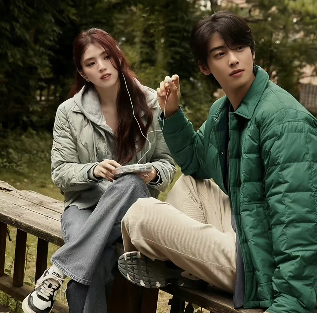 韩素希# #车银优# 两大韩国神颜同框了 但cp感是一点没有,各美各的