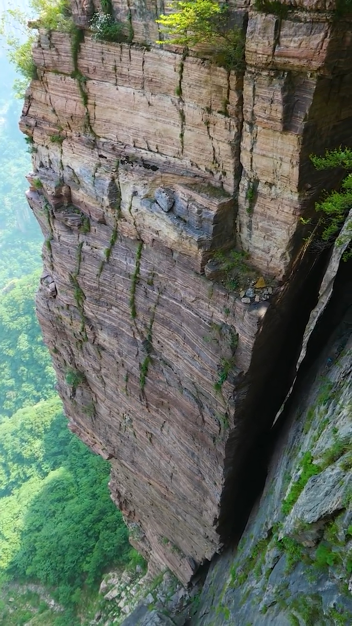 河南新乡天界山,大自然的鬼斧神工及神奇馈赠