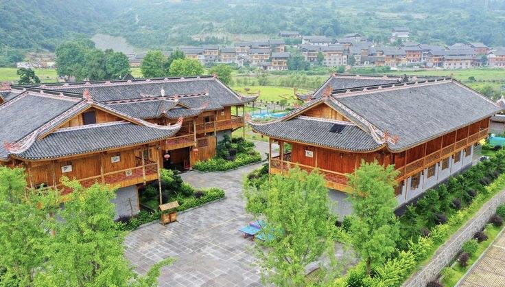 贵州独山净心谷景区,曾经因为天下第一水司楼烂尾:一举成名