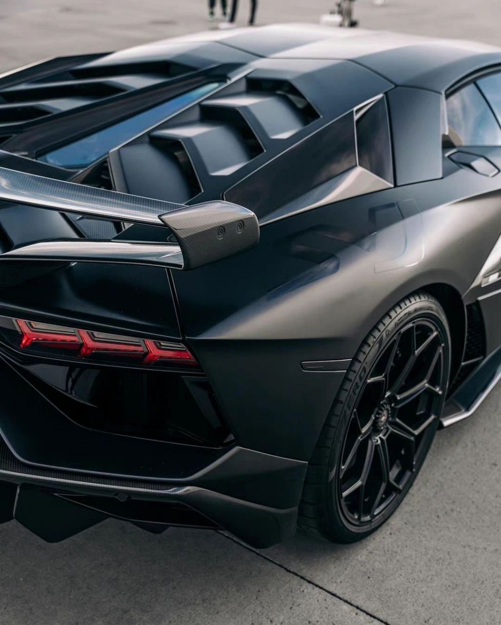 兰博基尼aventador svj