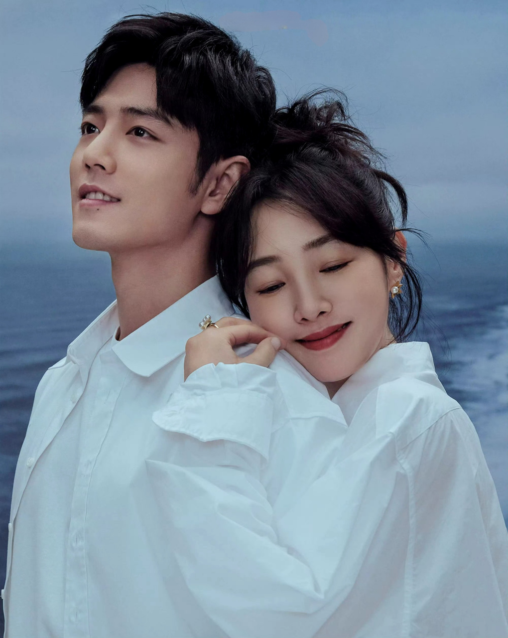 和李沁搭配的梦中的那片海,肖春生与佟晓梅的cp,就特别令人暖心又羡慕