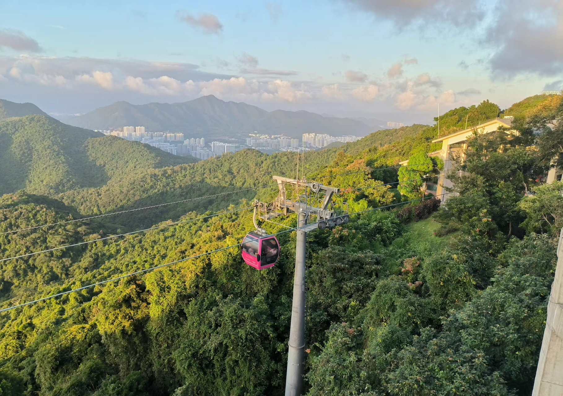 三亚凤凰岭风景区图片